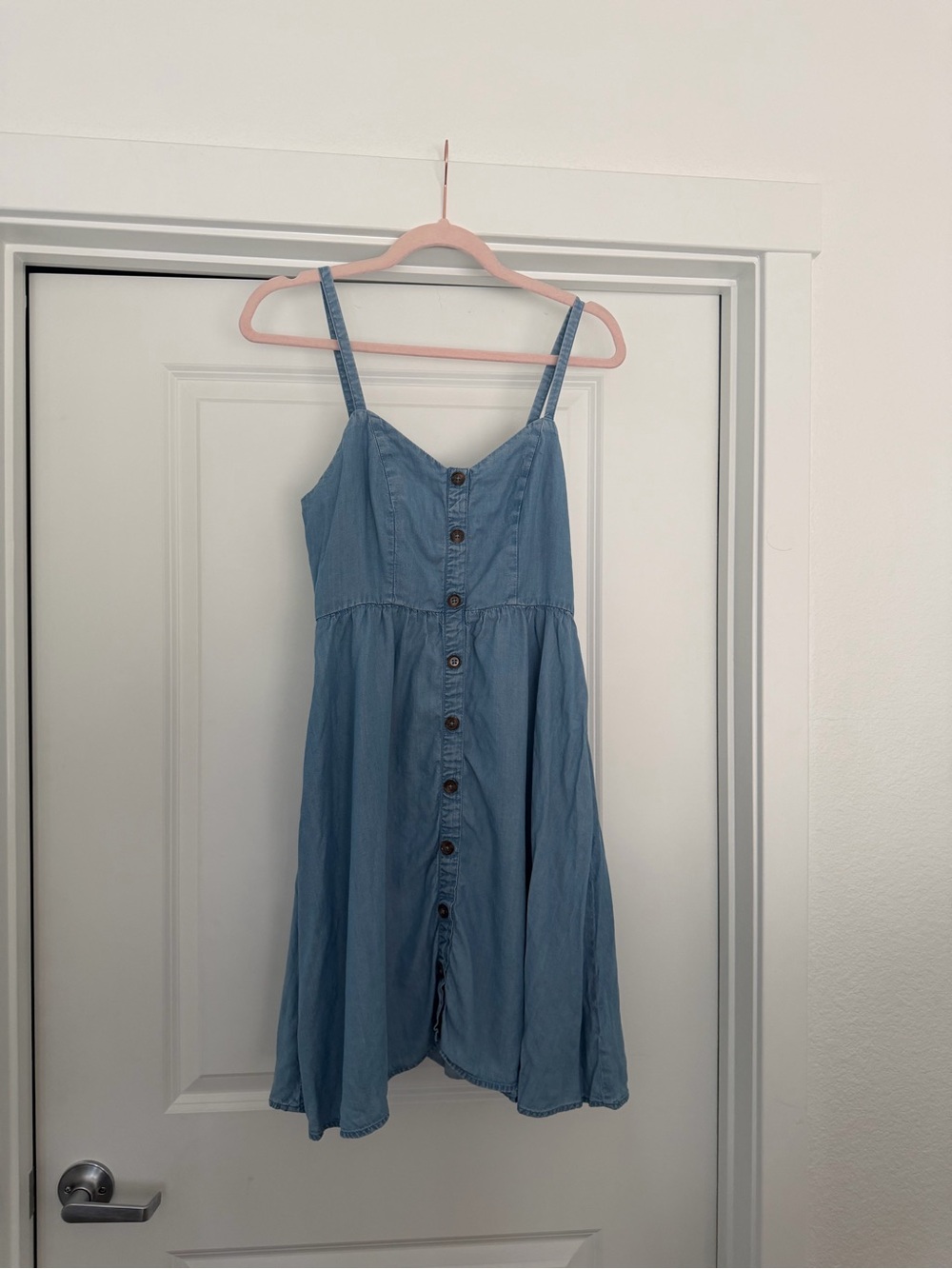 Old Navy Light Blue Chambray Button-Front Sundress